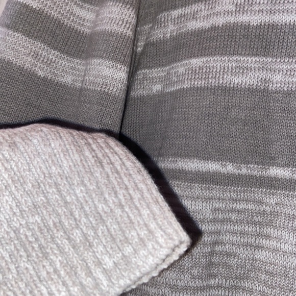 Long sleeve sweater - Picture 4 of 6